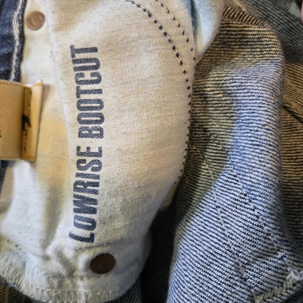 7 For All Mankind Low-rise Bootcut Jeans 27 Floral Patch Y2K Dark Wash USA Made - Picture 4 of 9